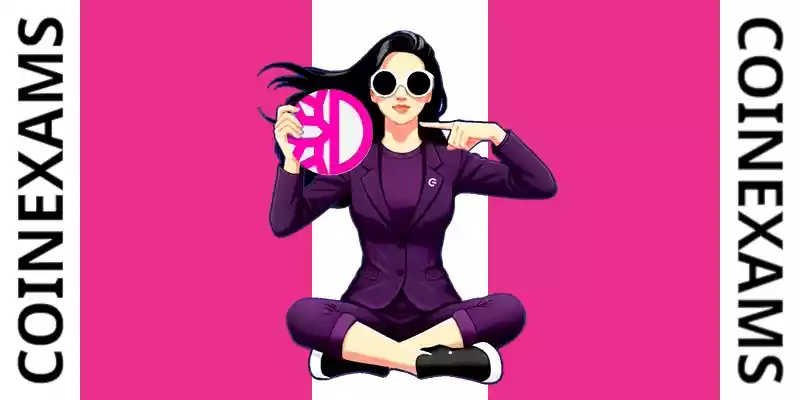 Нова (талисман CoinExams) держит логотип Defichain